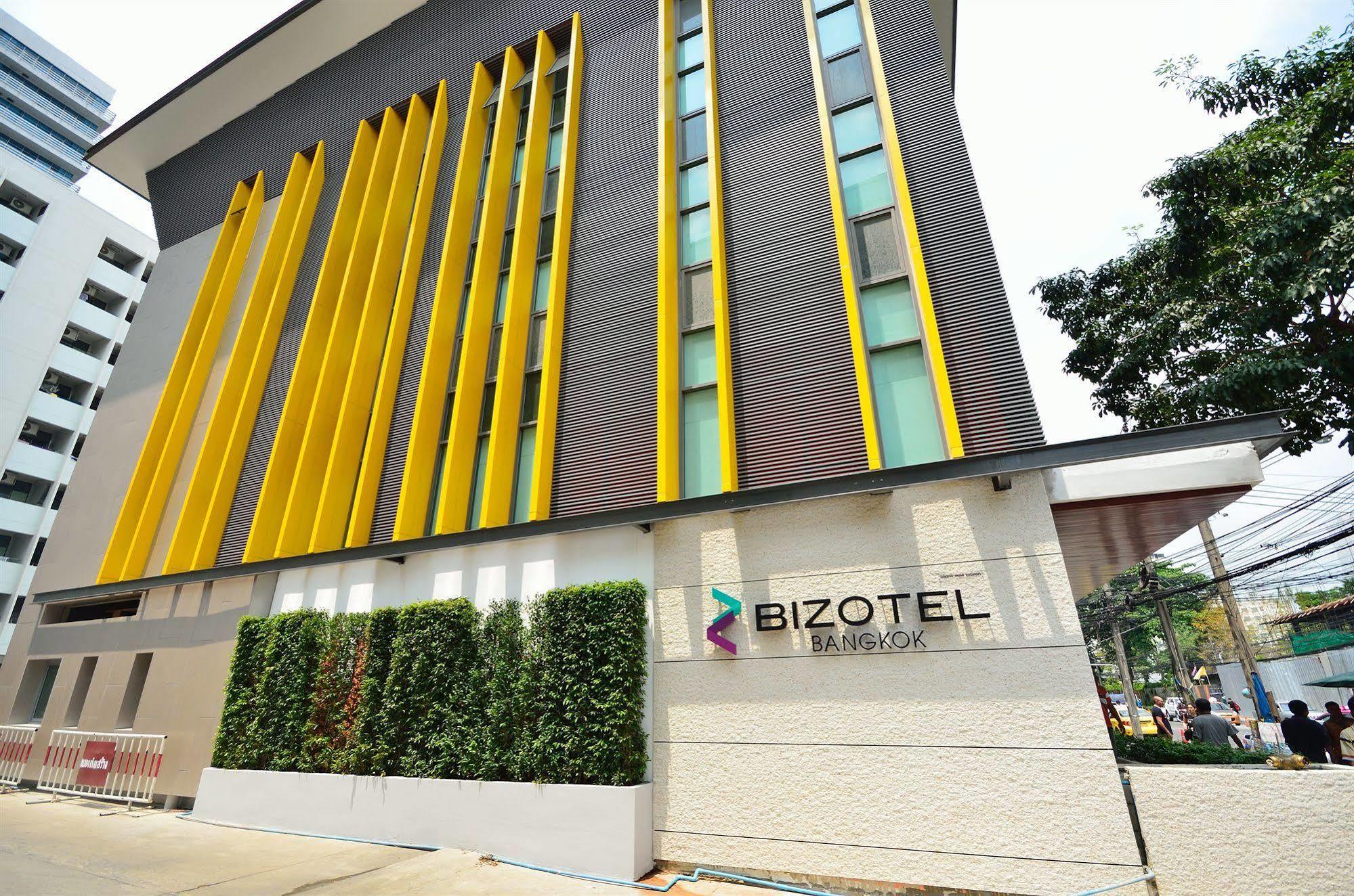Bizotel Premier Hotel & Residence Bangkok Exterior photo